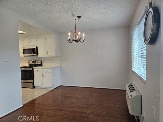 Building Photo - 3246 San Amadeo