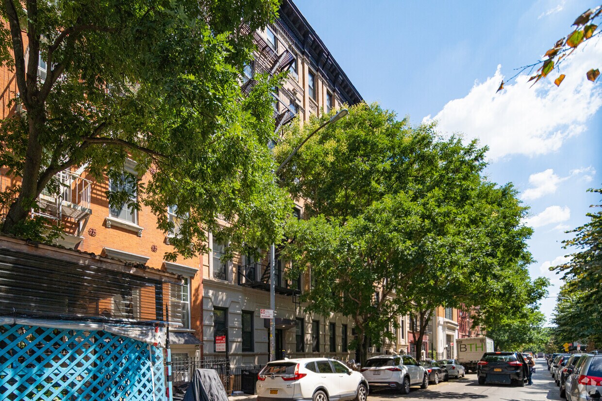 409-413 E 6th St, Nueva York, NY 10009-6341 - 409-413 E 6th St