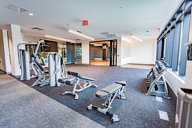 Foto del edificio - 1250 Lakeside