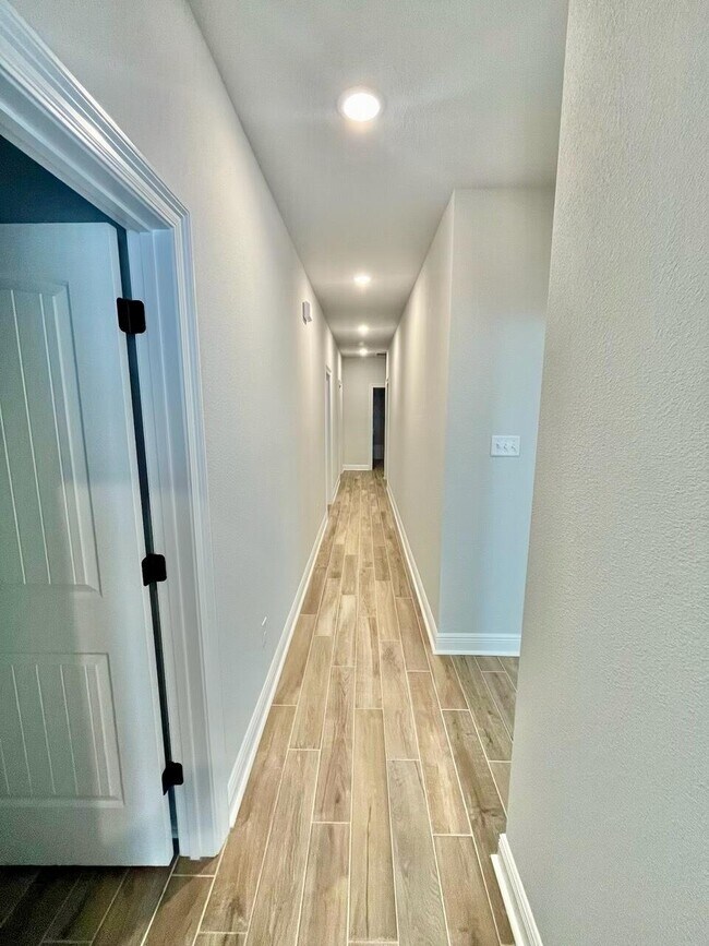 Foto del edificio - 45 Hydrangea Blvd