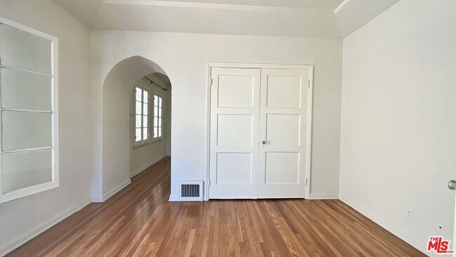 Building Photo - 6410 Orange St