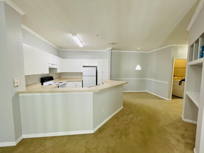Building Photo - 3615 Conroy Rd