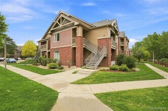 Building Photo - 804 Summer Hawk Dr