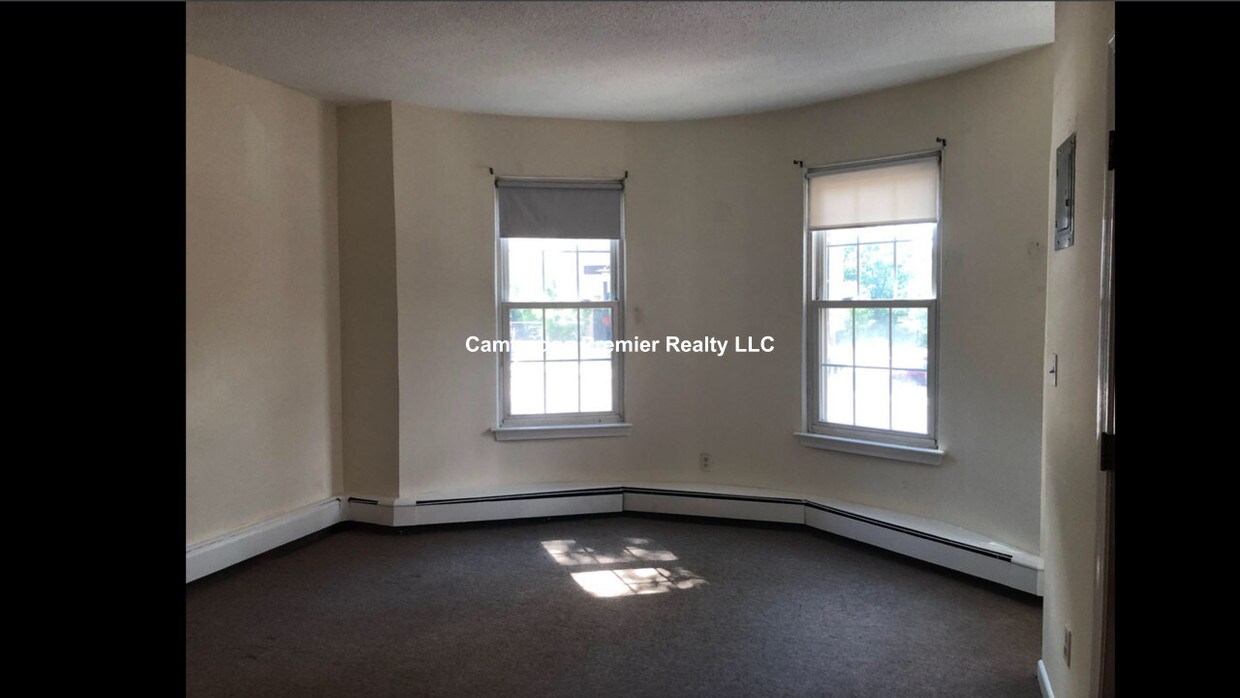 Foto principal - 66 S Huntington Ave