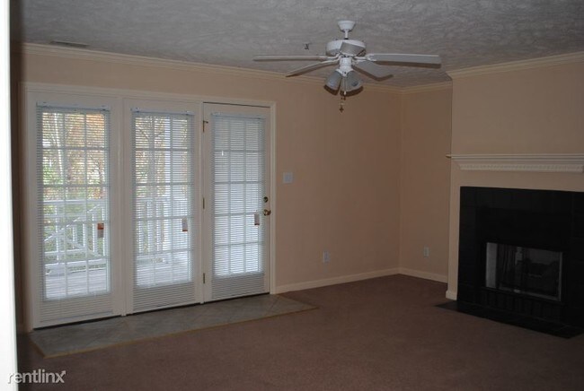 Building Photo - 412 Bubble Creek Ct
