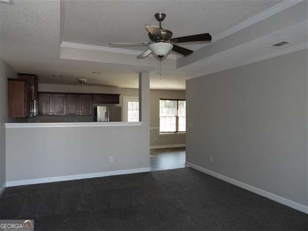 Building Photo - 213 Augusta Way