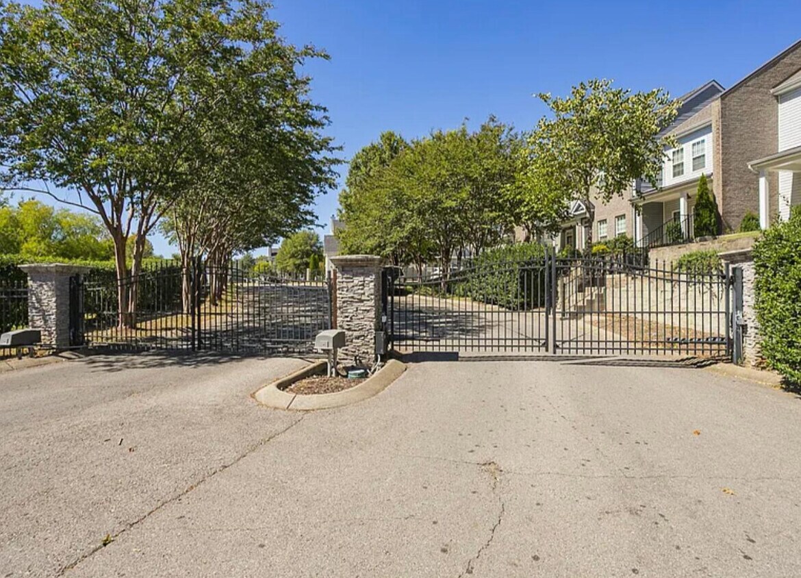 4316 Summercrest Blvd Unit 517, Antioch, TN 37013 Condo for Rent in