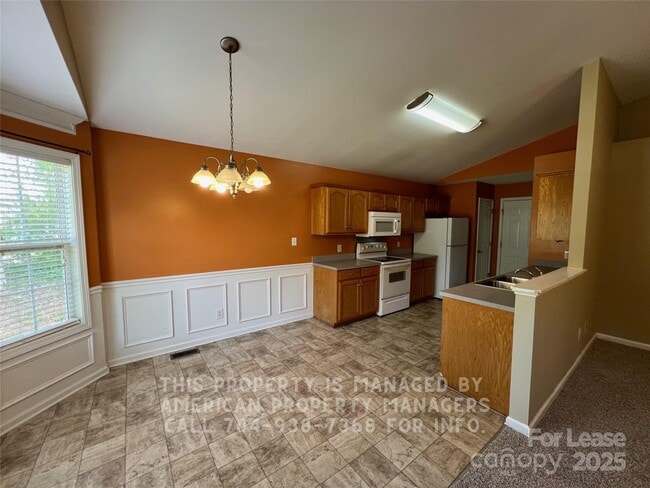 Building Photo - 4618 Tyne Castle Ct