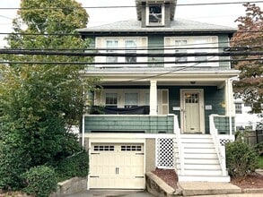 Building Photo - 5 Glenmont Rd