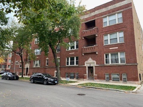 Building Photo - 4847 S Vincennes Ave