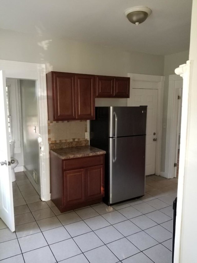 135 Ward St, New Haven, CT 06519 Townhome Rentals in New Haven CT