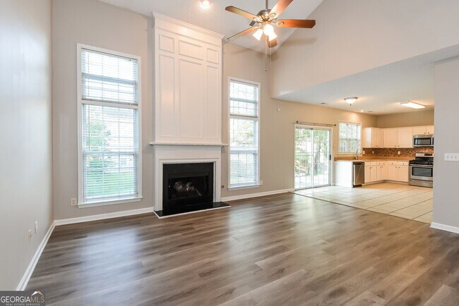 Building Photo - 4125 Ridgefair Dr