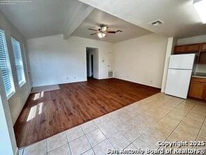 Building Photo - 7339 Golf Vista Blvd