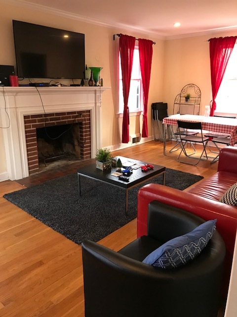 Foto del edificio - 4427 Nebraska Ave NW