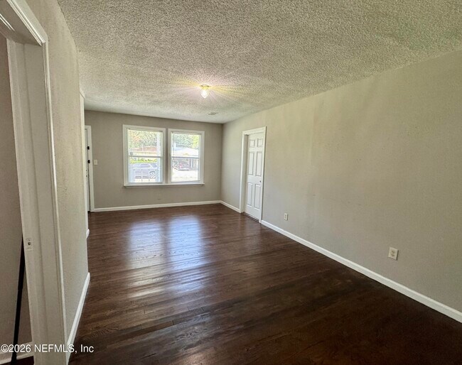 Foto del edificio - 3508 Myra St