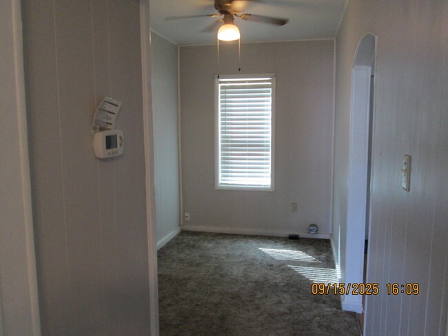 dining room - 508 College St