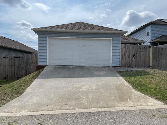 Building Photo - 1168 S Morningside Dr