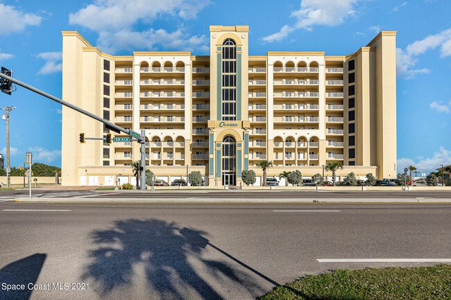 Building Photo - 1025 Florida A1A