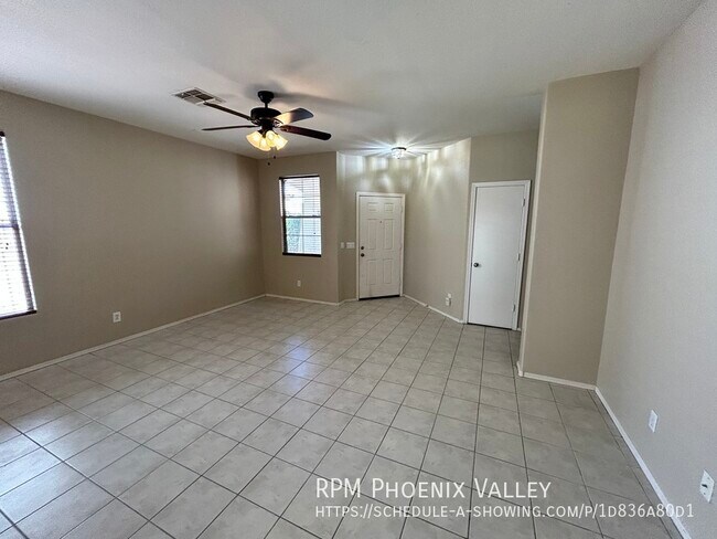Foto del edificio - 95th Ave & Camelback 3x2 Single Story Read...