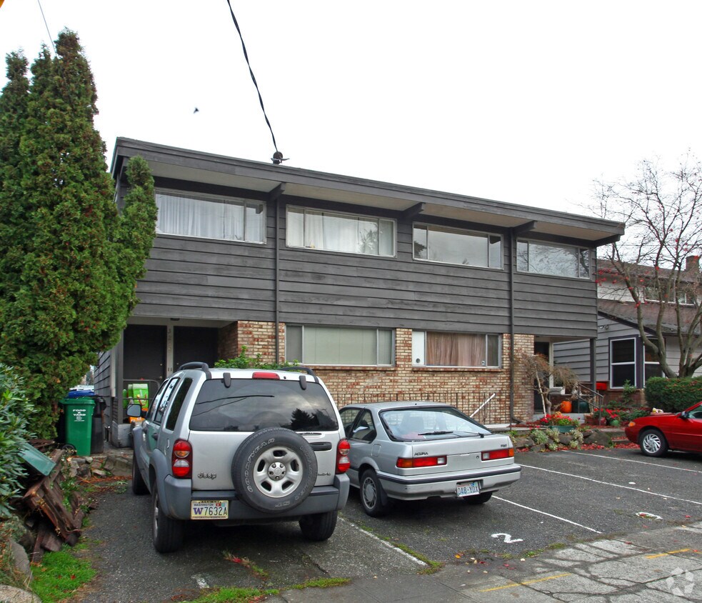 Building Photo - Portage Bay View Apartments