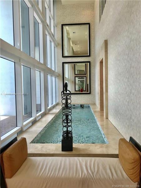 Building Photo - 1945 S Ocean Dr