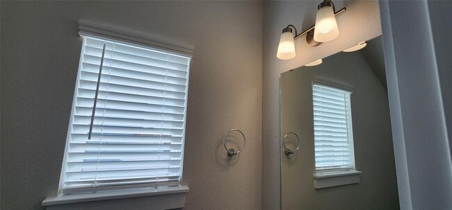 Foto del edificio - 2232 Delano Dr