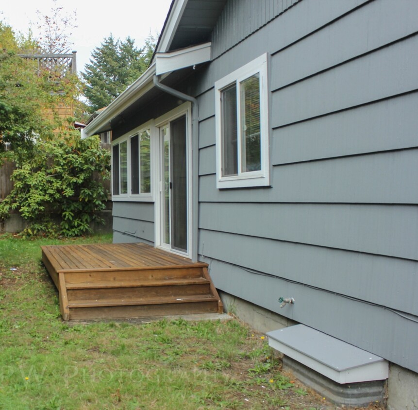 Primary Photo - Cute Home Near Downtown Poulsbo