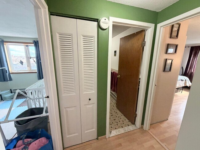 Foto del edificio - 94 Beacon St