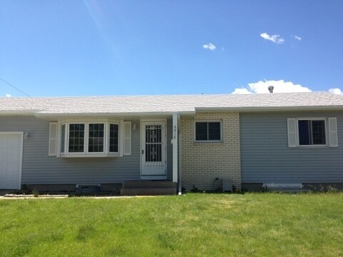 Foto principal - 4915 E 6th St