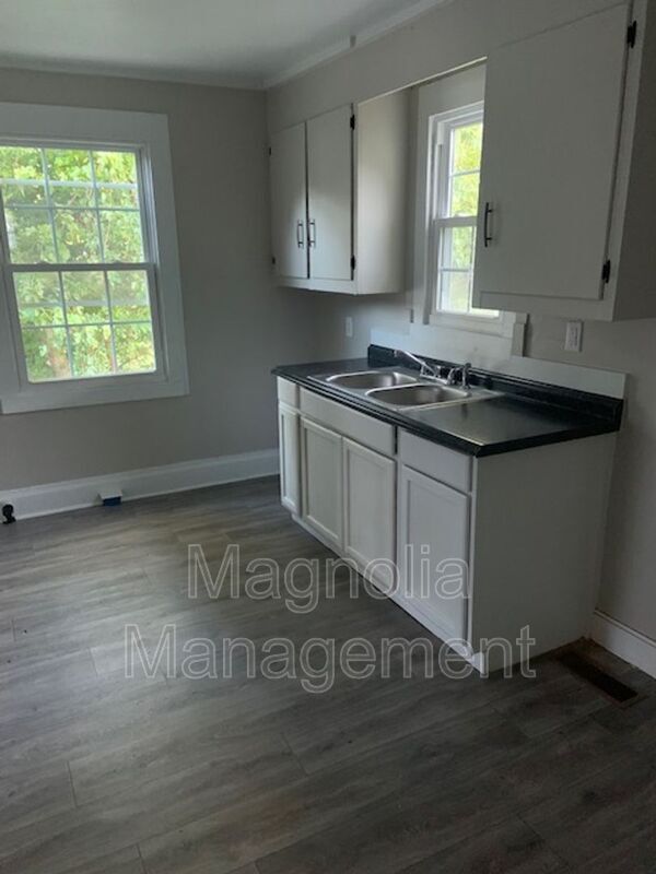 Foto del edificio - 523 Grant St
