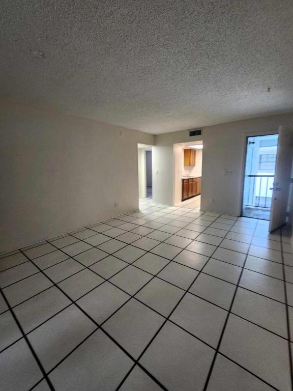 Foto del edificio - 5839 62nd Ave N 112