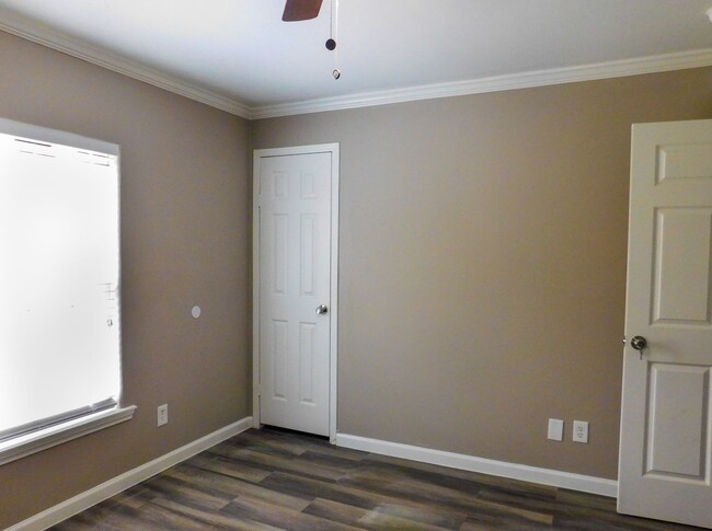 Foto del edificio - Room For Rent