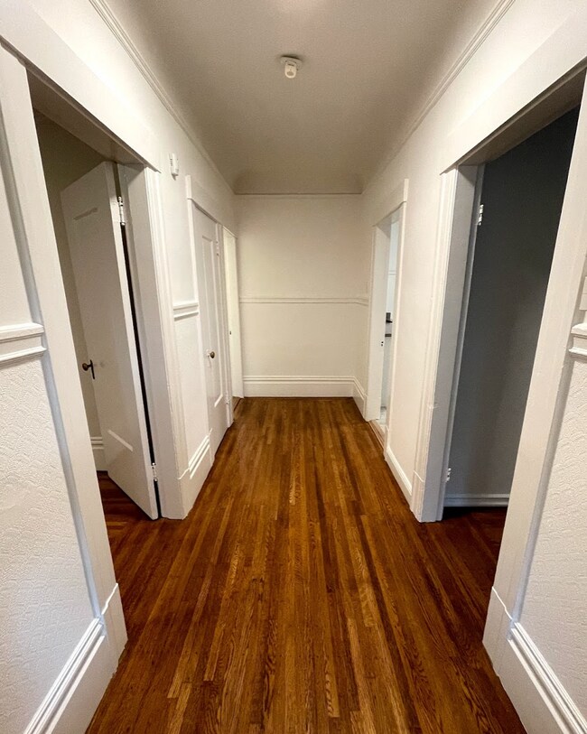 Hallway - 1700 Larkin St