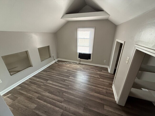 Foto del edificio - House for Rent