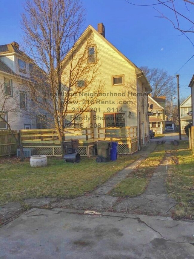 Foto del edificio - 2133 W 101st St