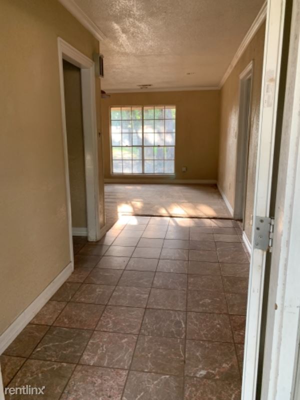 Building Photo - 3 br, 2 bath House - 205 Shady Oak Rd