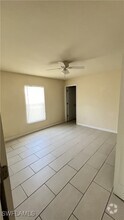 Building Photo - 901 Cape Coral Pkwy W