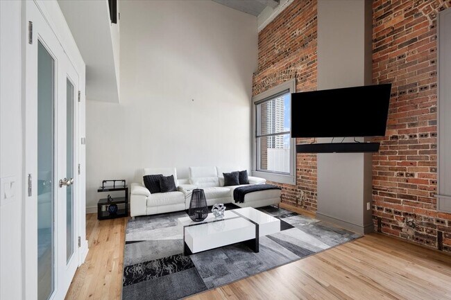 Foto del edificio - 915 Franklin St