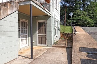 Building Photo - 219 Shamrock Rd