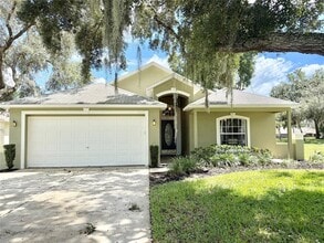 Building Photo - 13315 Golf Ridge Pl