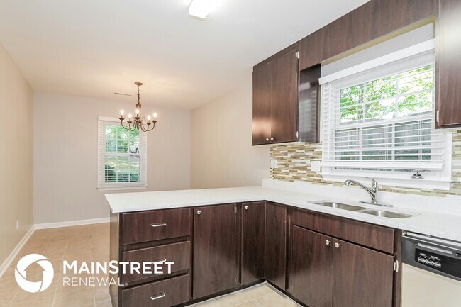 Foto del edificio - 5313 Westrock Dr