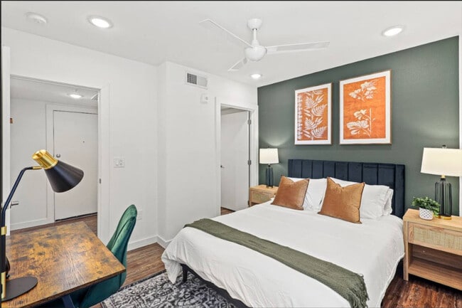 Foto del edificio - 120 N Madison Ave