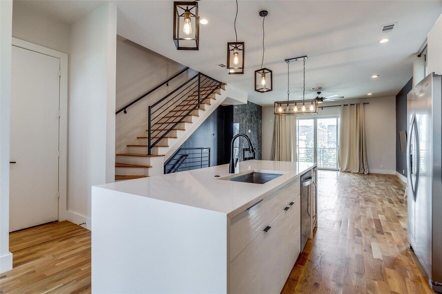 Foto principal - 4117 Munger Ave