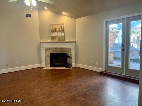 Building Photo - 115 Meadow Glen Dr