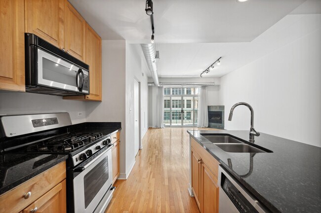 Foto del edificio - 920 W Madison St