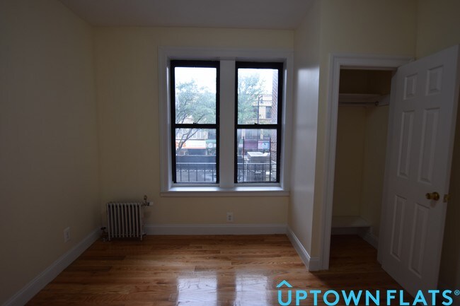Foto del edificio - 5115 13th Ave