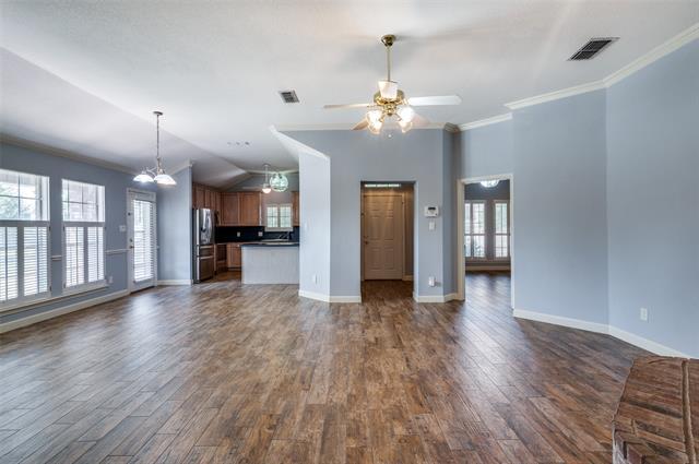 Foto del edificio - 9533 Fair Haven St