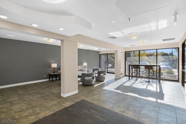 Foto del edificio - 41 Mt Kemble Ave