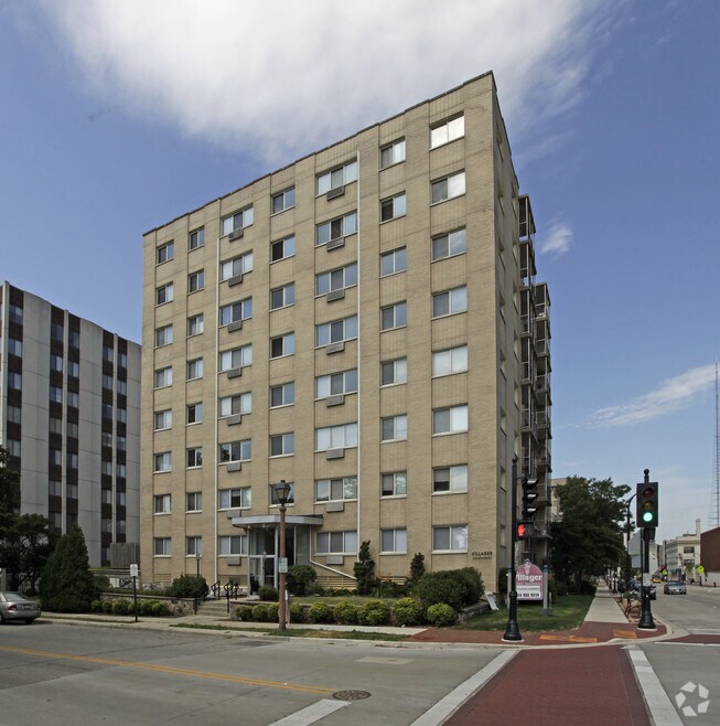 Armory Apartments for Rent with Utilities Included Shorewood, WI 6 Rentals