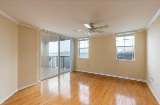 Foto del edificio - 1801 N Flagler Dr